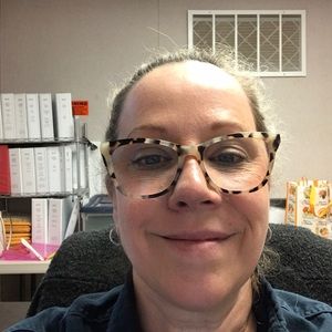 Meet your Posher, Camille